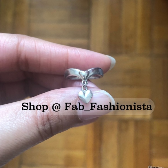 Sterling silver dangle heart ring size 4 - Picture 5 of 11